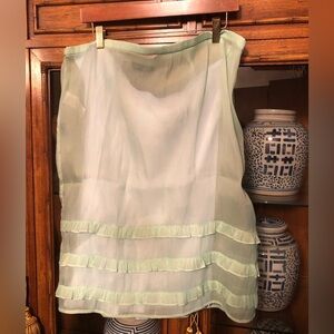 NWT, J Crew crinkled ruffle trim skirt